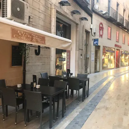 Apartamento 22, Nuevo *